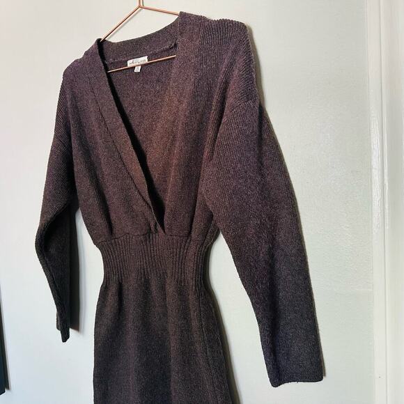 MOON RIVER Faux Brown Sweater Long Sleeves V-Neck Wrap Dress Size Extra Small - Picture 6 of 14
